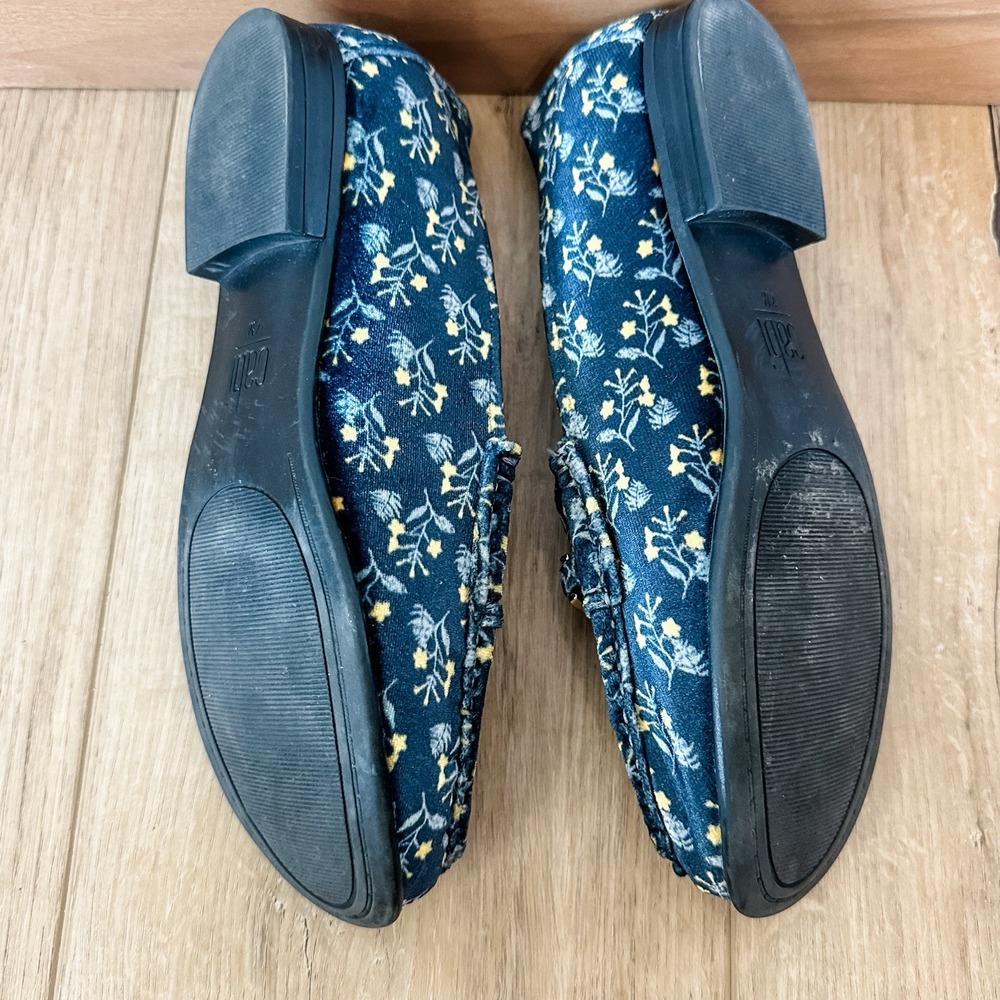 Cabi Womens Size 7 Blue Yellow Floral Velvet Carnaby Loafers Shoes Flats 6005 - Picture 5 of 6